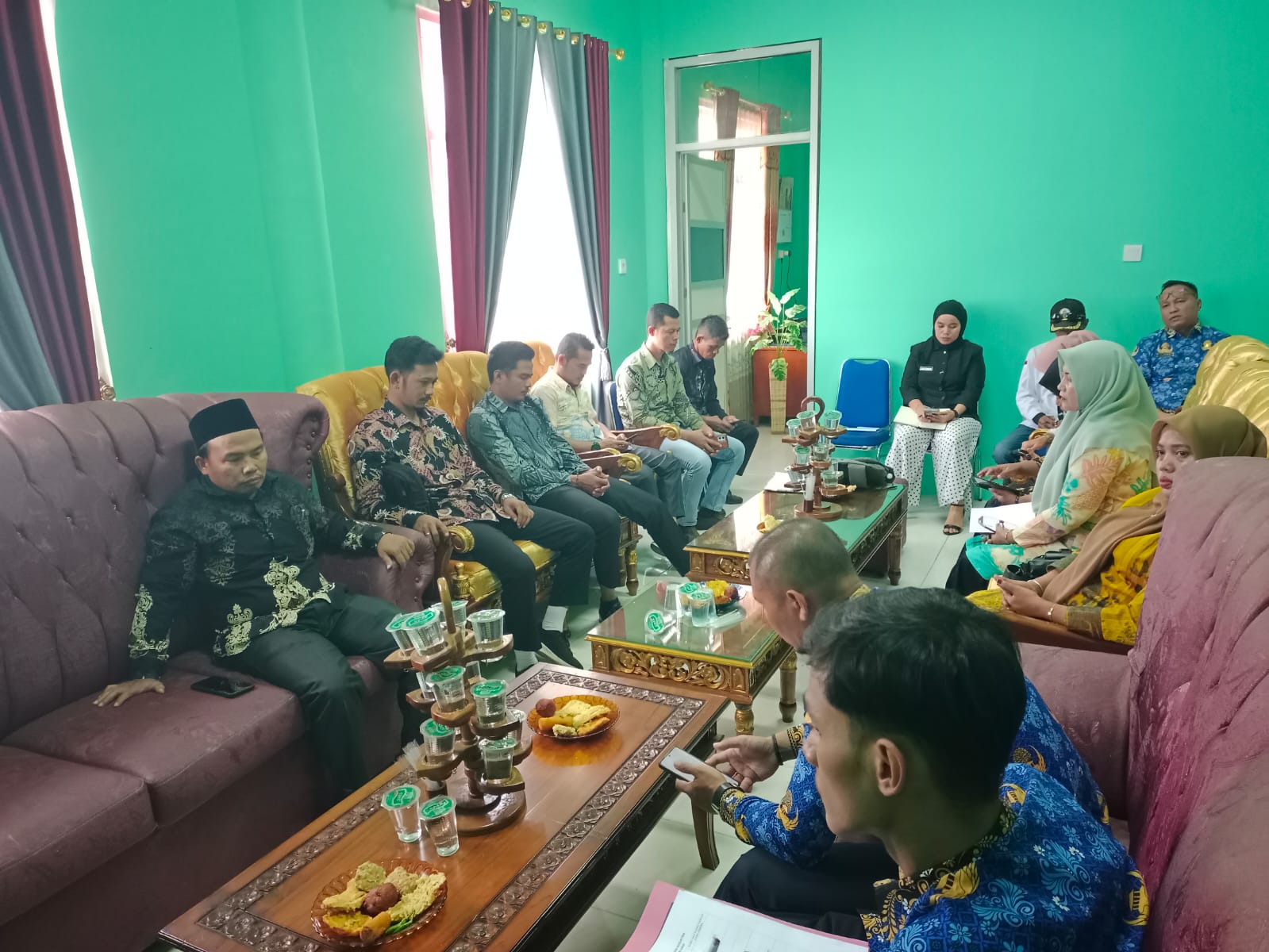 Rapat koordinasi Pemerintah Nagari dengan Kecamatan.