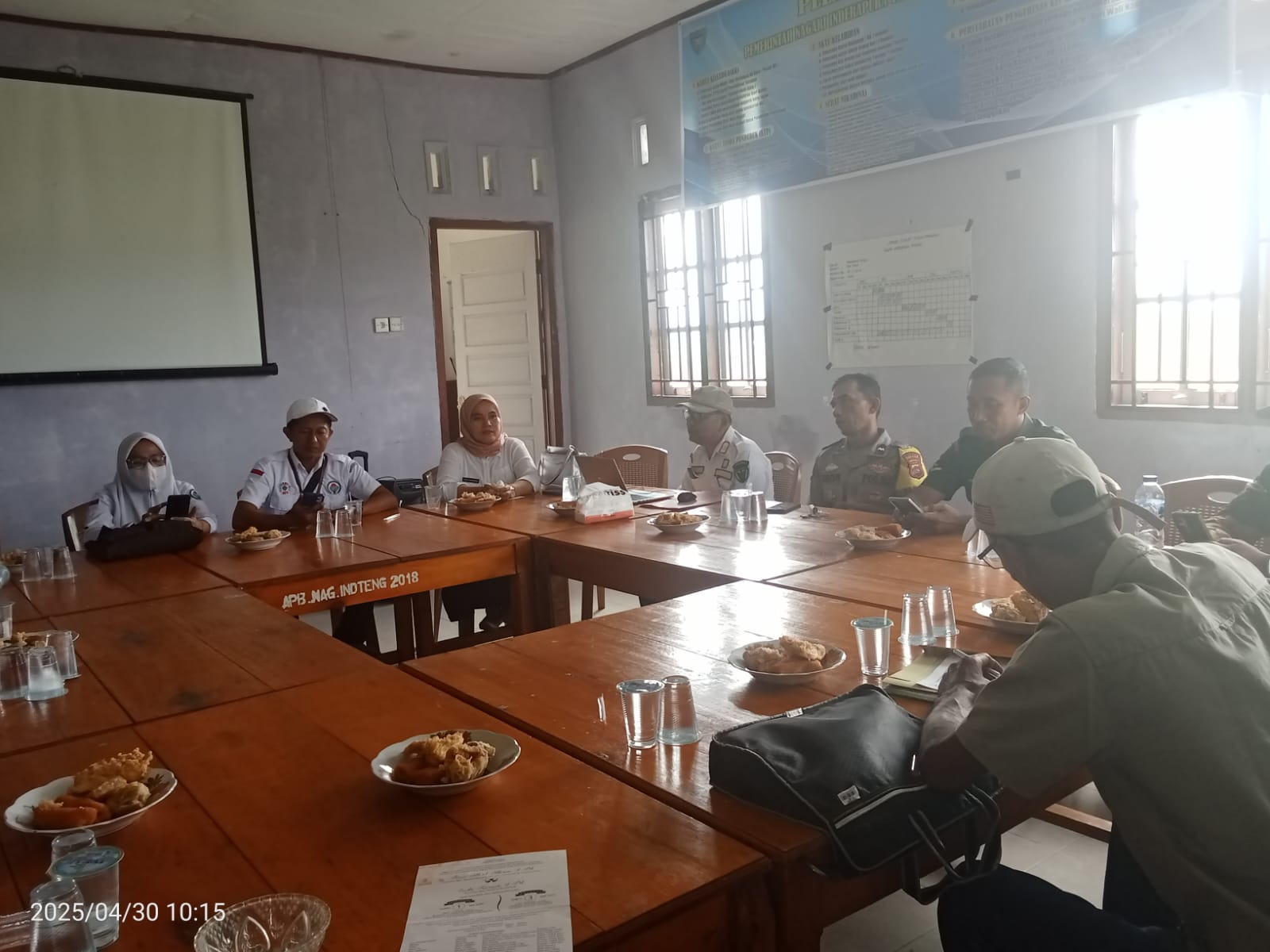 Mengahadiri Rapat BUMNAG di Nagari Inderapura Tengah