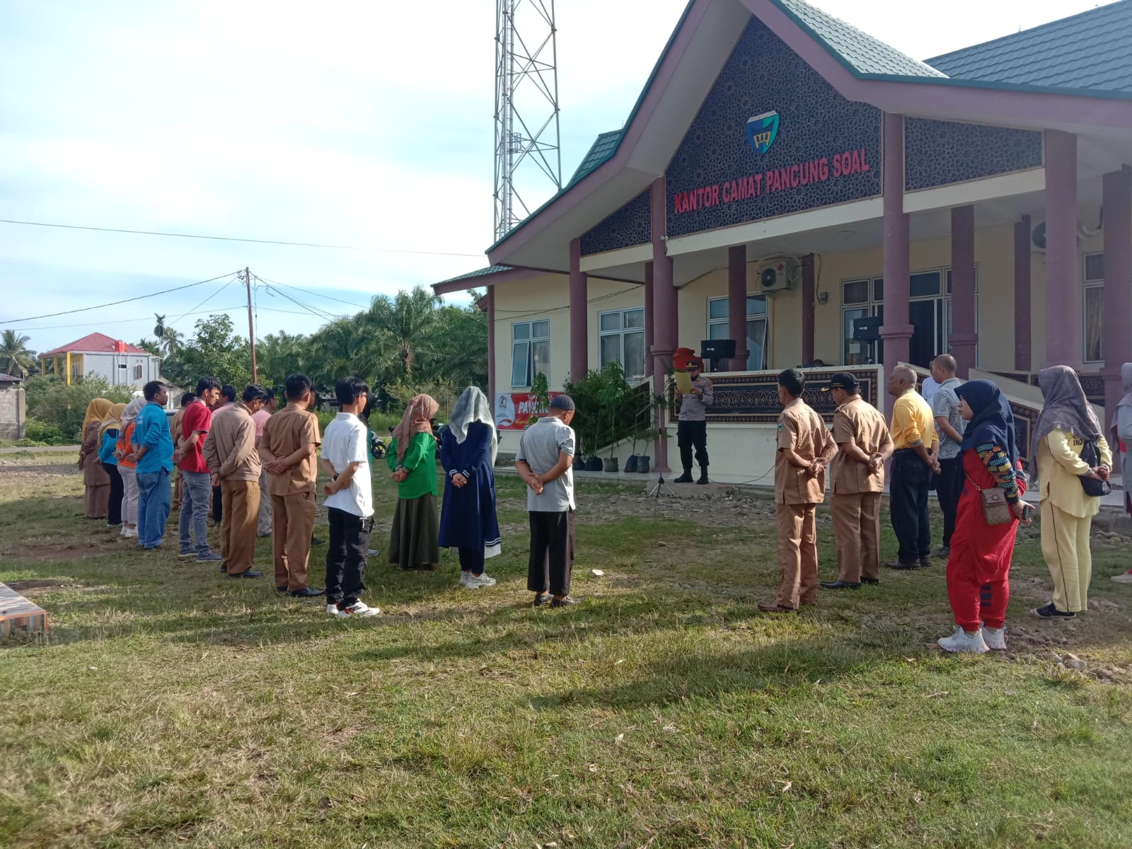 Apel Gabungan Memperingati Hari Lingkungan Hidup