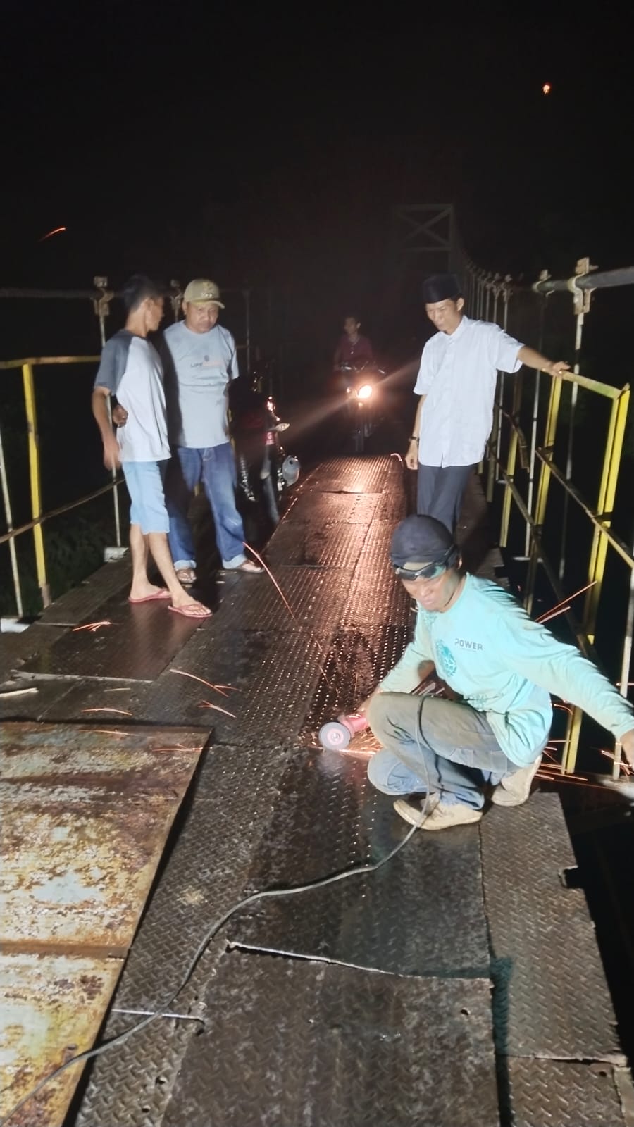 Monitoring Perbaikan Jembatan Gantung Tanjung Medan