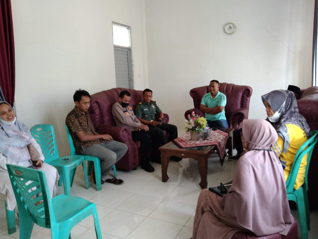 Rapat Tindak Lanjut Pemberhentian Perangkat Nagari kudo-kudo Inderapura 