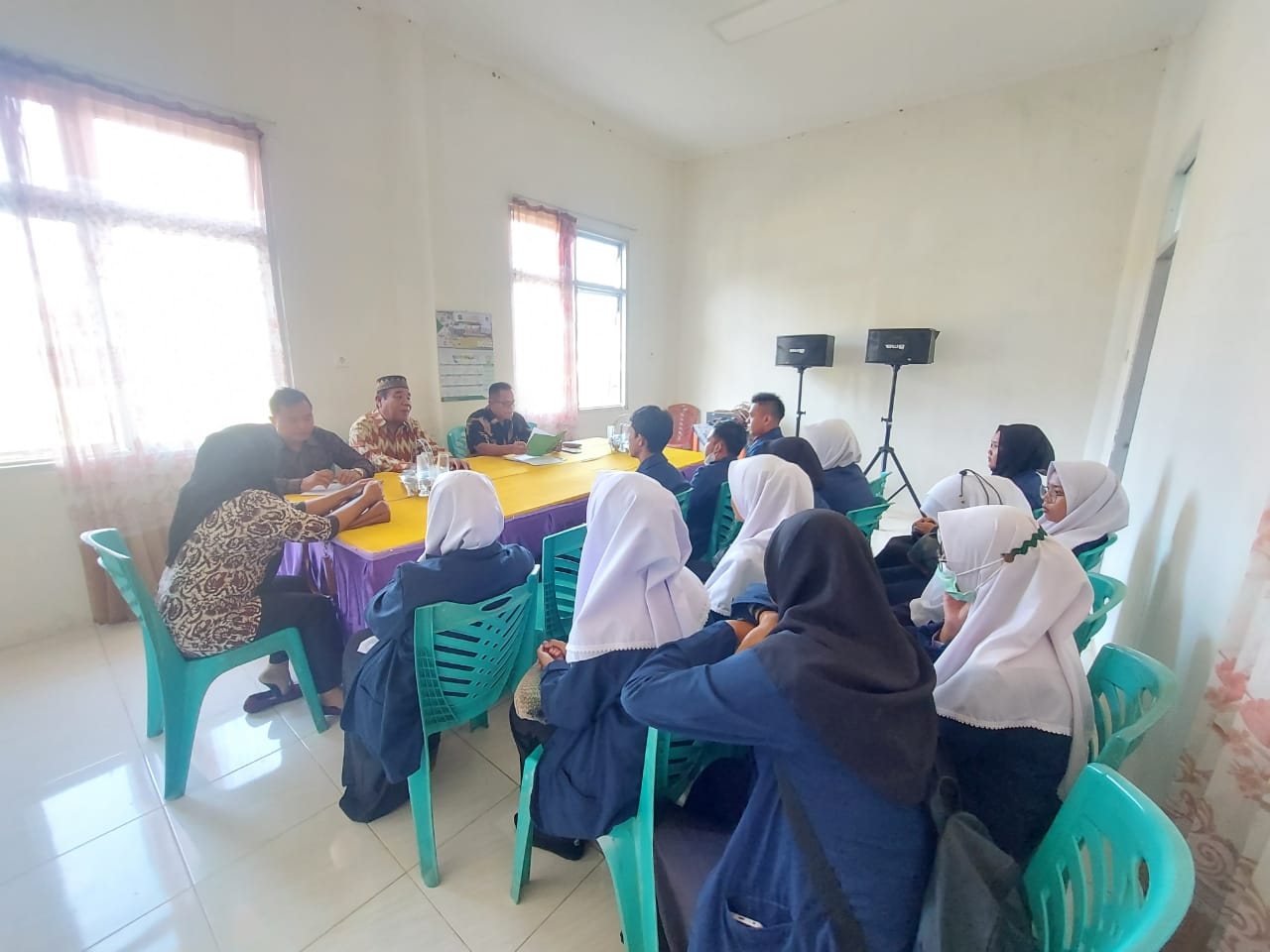 Serah Terima Mahasiswa KKN STAI Balai Selasa