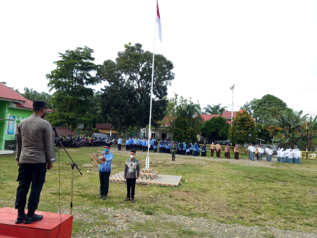 Upacara Peringatan Hari Sumpah Pemuda